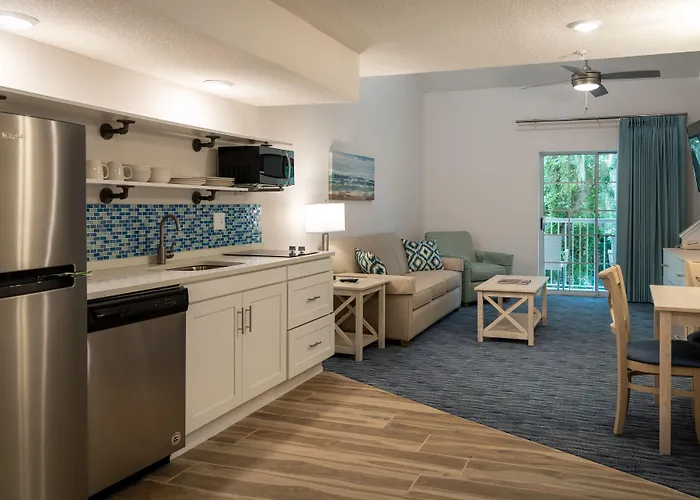 Palmera Inn And Suites