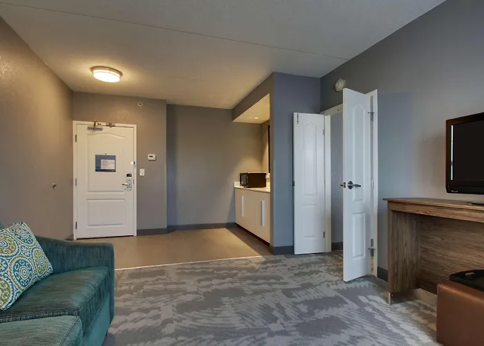 Hampton Inn & Suites Chicago/Aurora