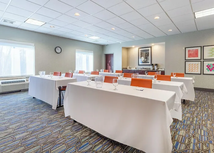 Holiday Inn Express & Suites White Haven - Poconos By Ihg