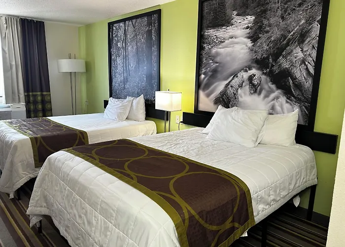 Super 8 By Wyndham Nebraska City