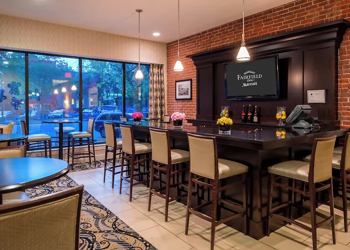 Fairfield Inn & Suites By Marriott Keene Downtown