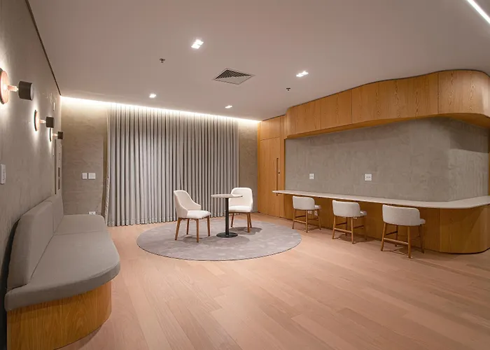 Qoya Hotel Curitiba, Curio Collection By Hilton