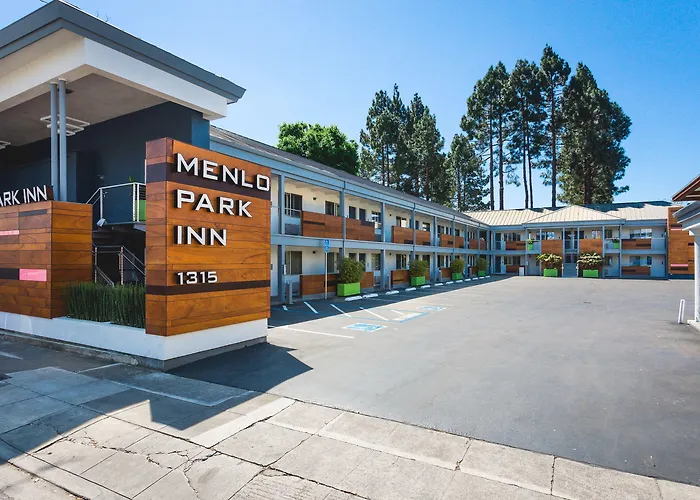 Menlo Park Inn