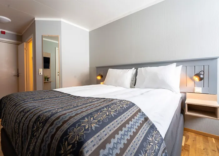 Birkebeineren Hotel & Apartments