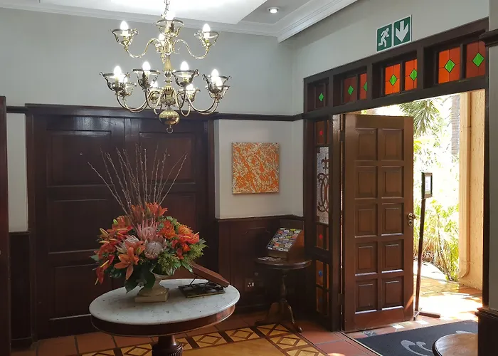 Court Classique Suite Hotel