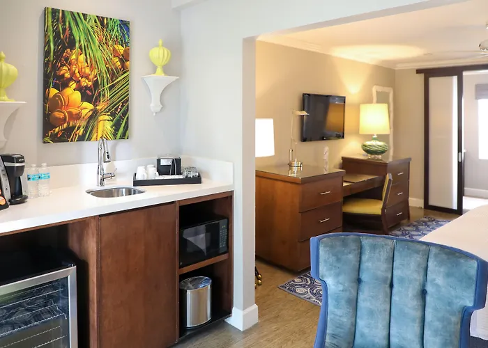 Almond Tree Inn - Adults Only