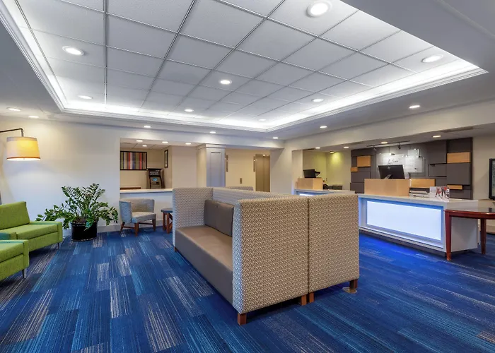 Holiday Inn Express Hotel & Suites Philadelphia - King Of Prussia By Ihg