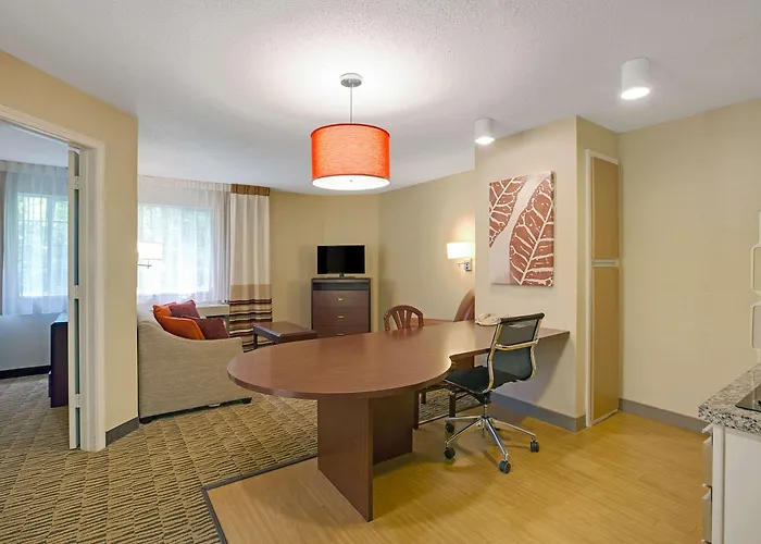 Mainstay Suites Northbrook Wheeling