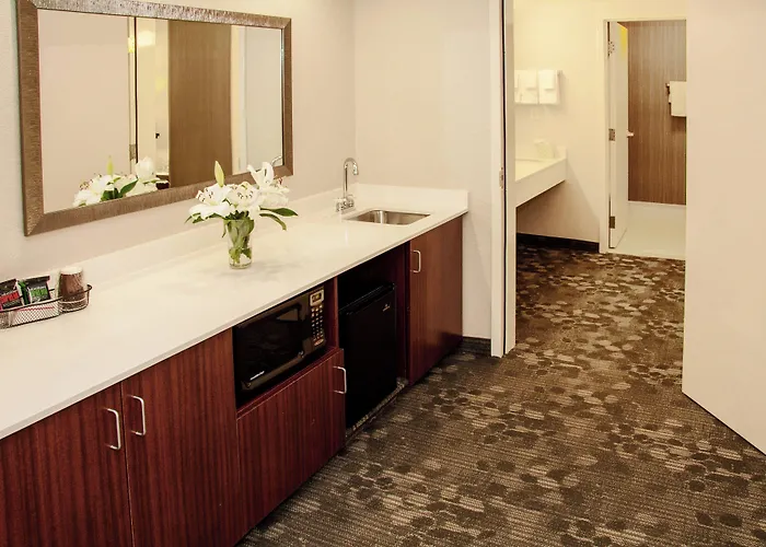 Courtyard By Marriott Rocky Mount