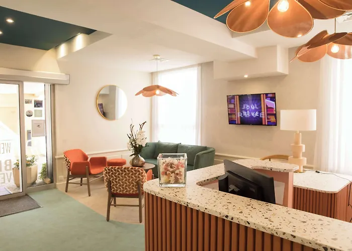 Kyriad Villefranche Sur Saone Porte Du Beaujolais -Renove-