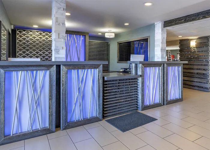 Best Western Long Beach Inn