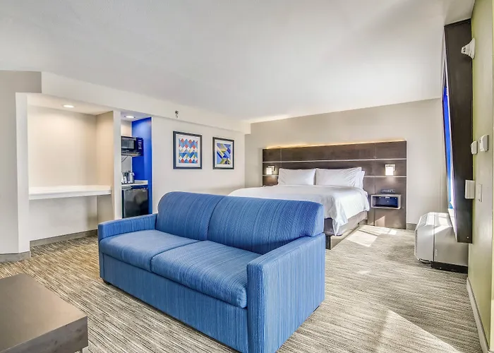 Holiday Inn Express & Suites Longview North By Ihg