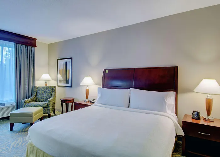 Hilton Garden Inn Norwalk