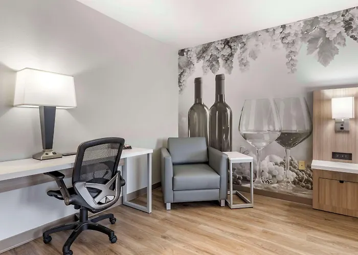 Best Western Plus Vineyard Inn