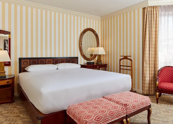 Orchard Hotel