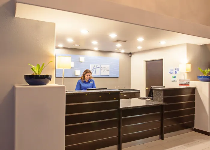 Holiday Inn Express Temecula By Ihg