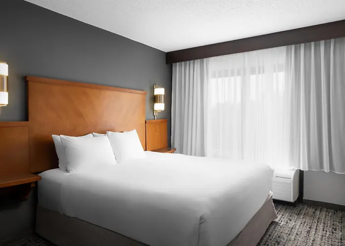 Hyatt Place El Paso Airport