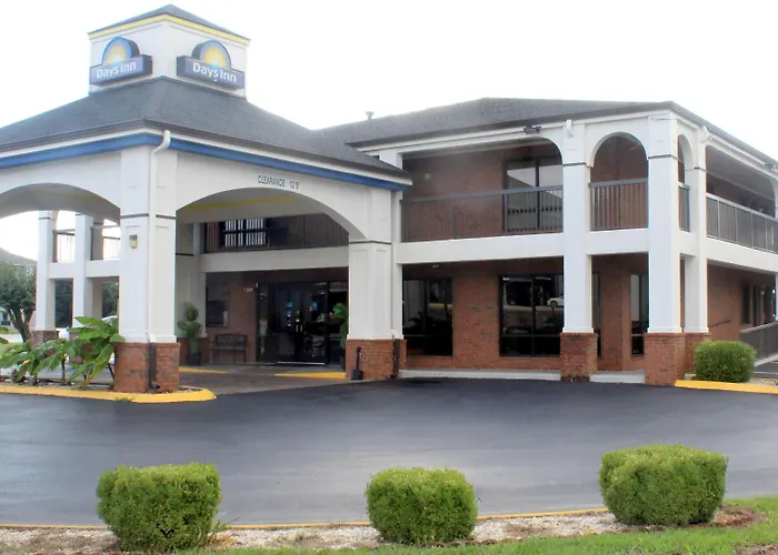 Days Inn By Wyndham Franklin