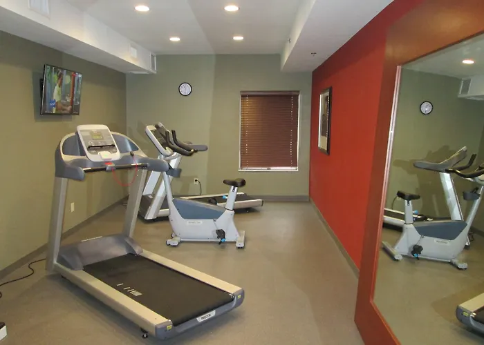 Holiday Inn Express Cloverdale - Greencastle By Ihg