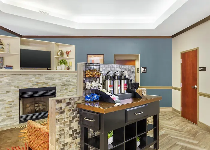Best Western Plus Suites Greenville