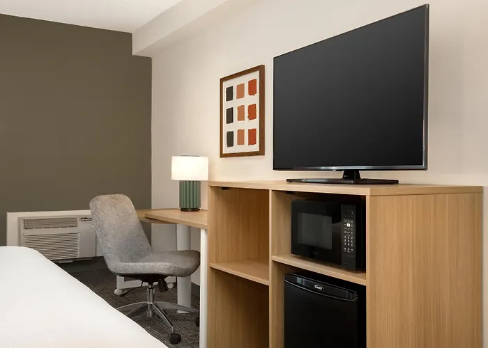 Spark By Hilton Toronto Airport