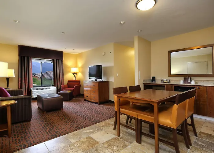 Hampton Inn & Suites Tucson Mall