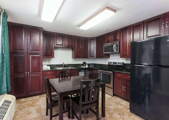 Ramada By Wyndham Oceanside