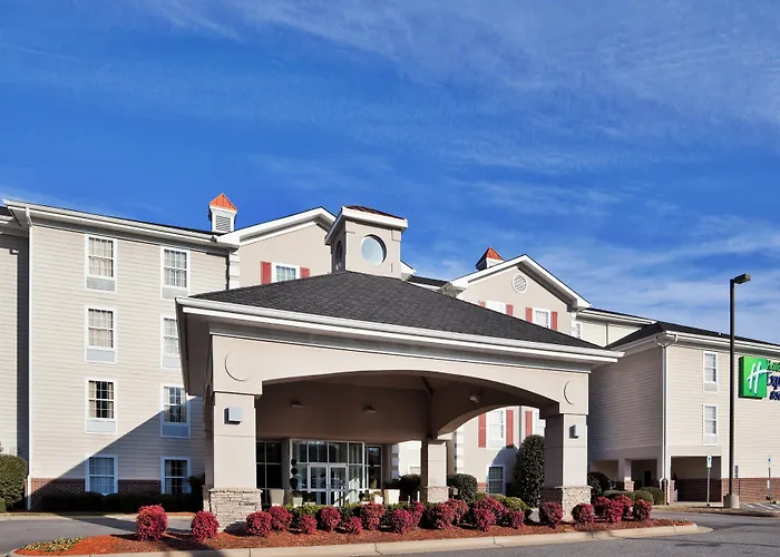 Holiday Inn Express Hotel & Suites Conover - Hickory Area By Ihg