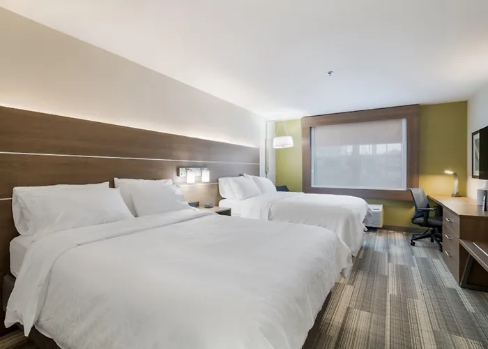 Holiday Inn Express - Plymouth By Ihg