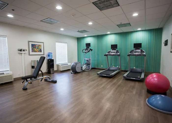 Holiday Inn Express Wilmington By Ihg