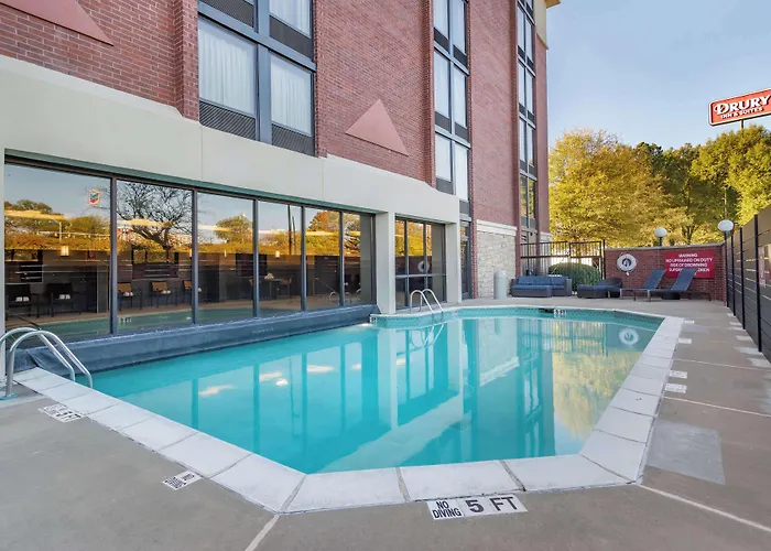 Drury Inn & Suites Atlanta Airport