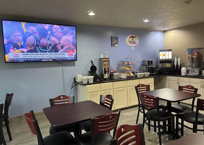 Super 8 By Wyndham Mundelein/Libertyville Area