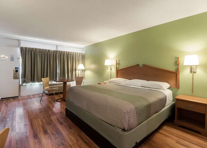 Motel 6-Pulaski, Tn