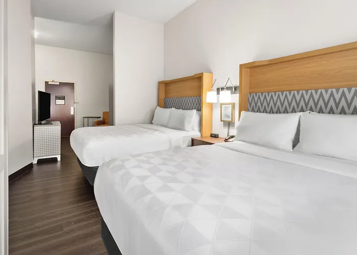 Holiday Inn & Suites Bothell An Ihg Hotel