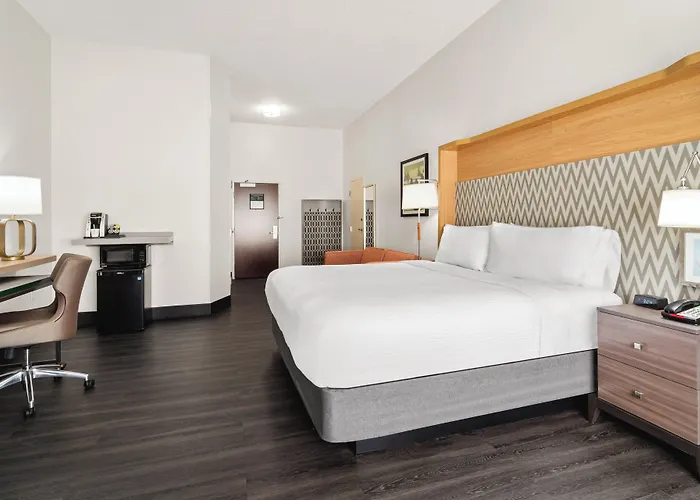 Holiday Inn & Suites Bothell An Ihg Hotel