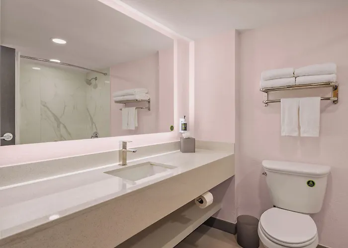 B&B Hotel Miami Airport