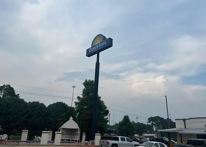 Days Inn By Wyndham Denham Springs-Baton Rouge East