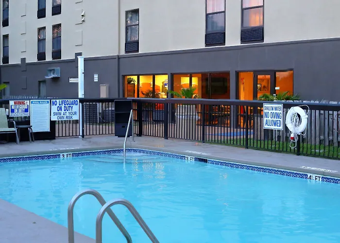 Holiday Inn Express Hotel & Suites Blythewood By Ihg