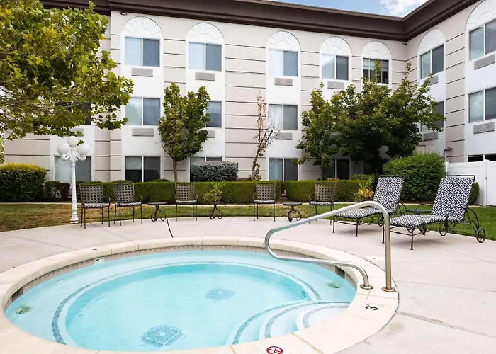 Hampton Inn & Suites Salt Lake City Airport