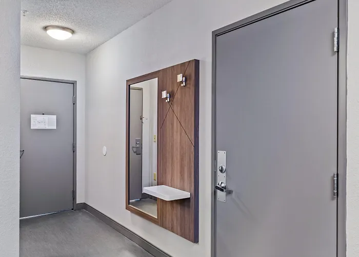 Holiday Inn Express New Albany By Ihg