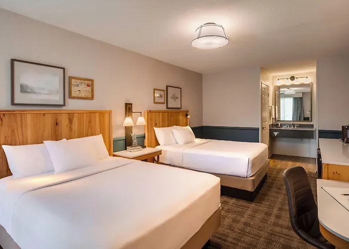 Ayres Lodge Alpine