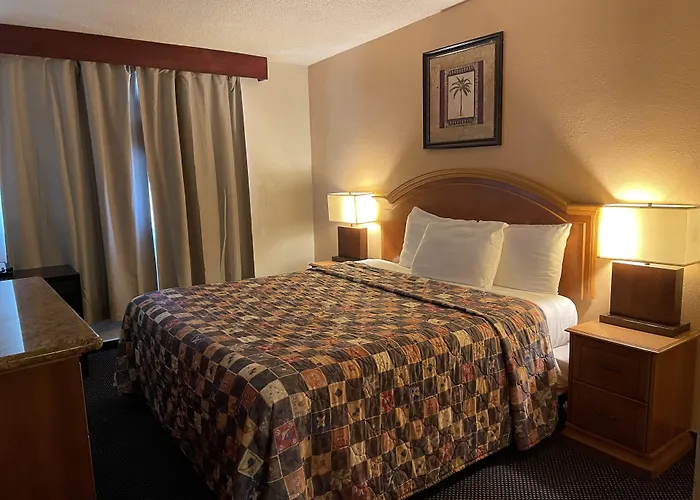Grand Inn