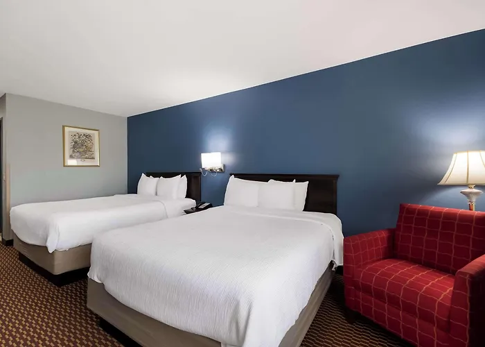 Quality Inn & Suites Oklahoma City North