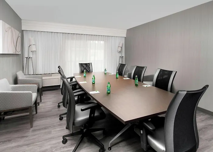Courtyard By Marriott Portland Hillsboro