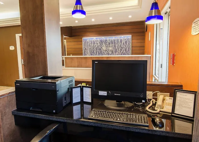 Fairfield Inn And Suites By Marriott Potomac Mills Woodbridge