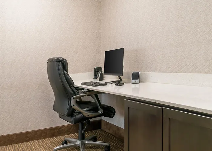 Quality Inn & Suites Monroe
