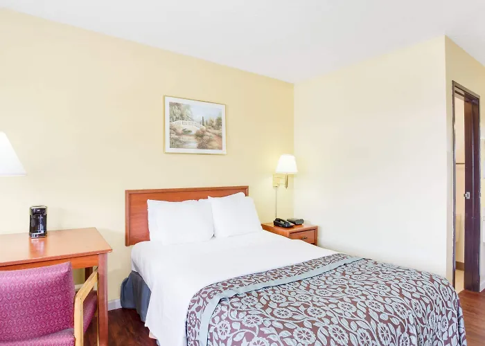 Days Inn By Wyndham Athens