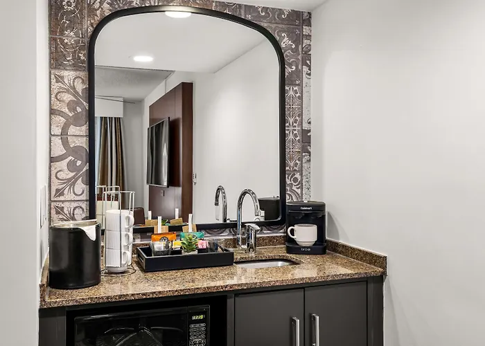 Embassy Suites By Hilton Los Angeles International Airport South