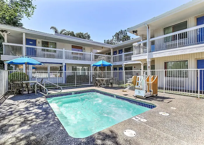 Motel 6-Oakland, Ca - Embarcadero