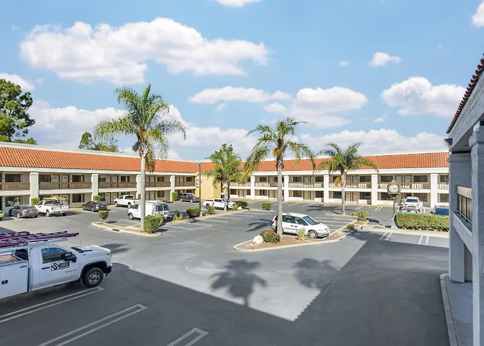 Best Western Plus Big America